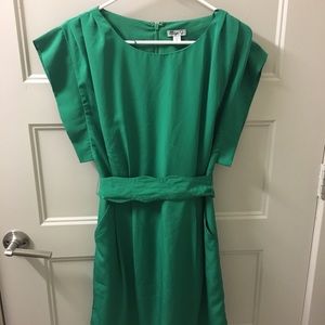 Beautiful emerald green dress from Nordstrom